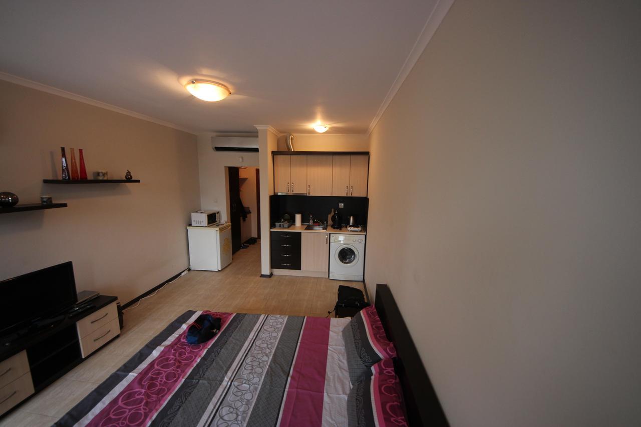 Menada Crystal Park Apartments Slăntjev Brjag Exteriör bild